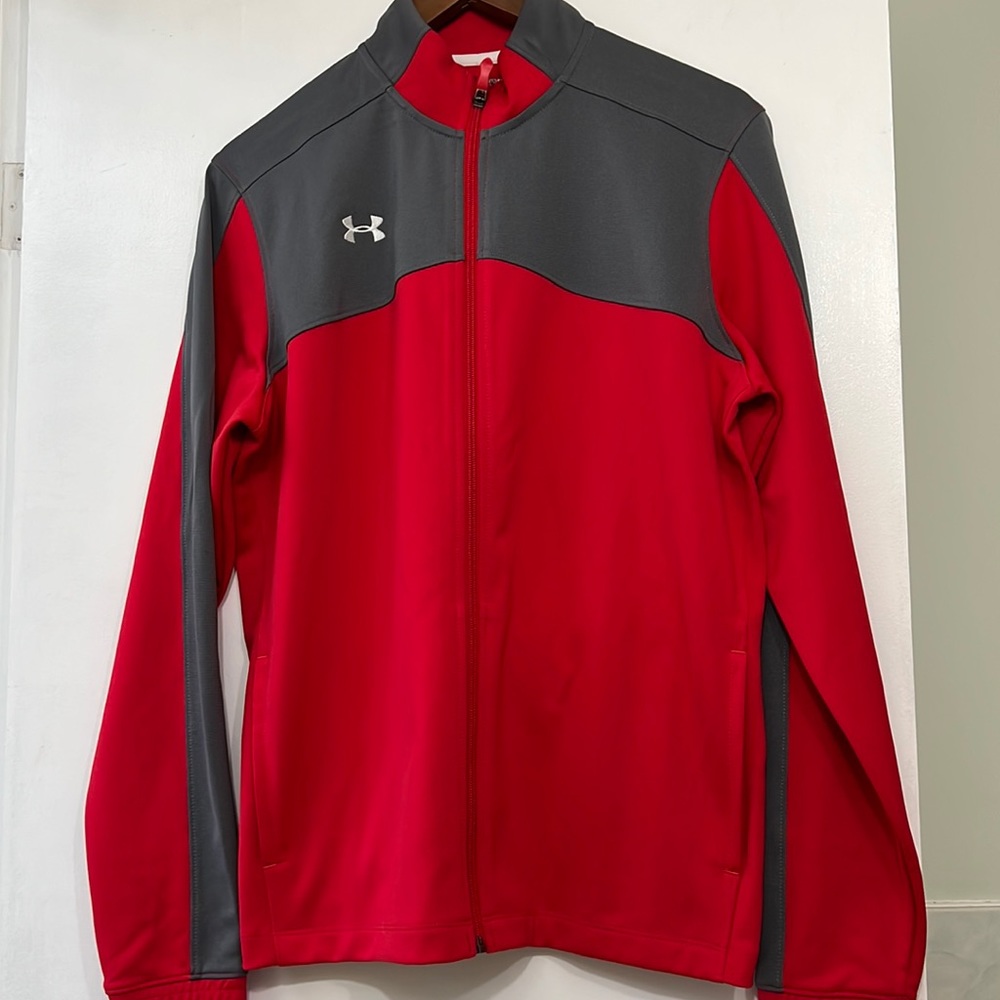 NWOT under ARMOUR jacket, size M
